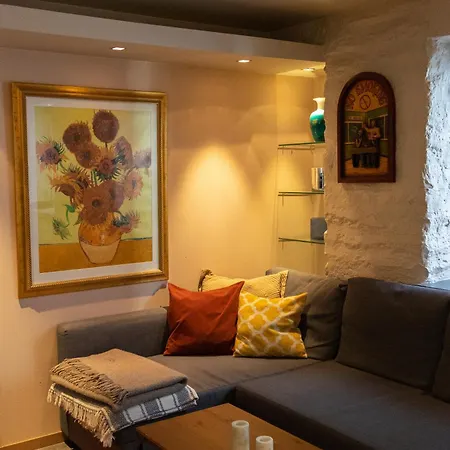 Private In Apartament
